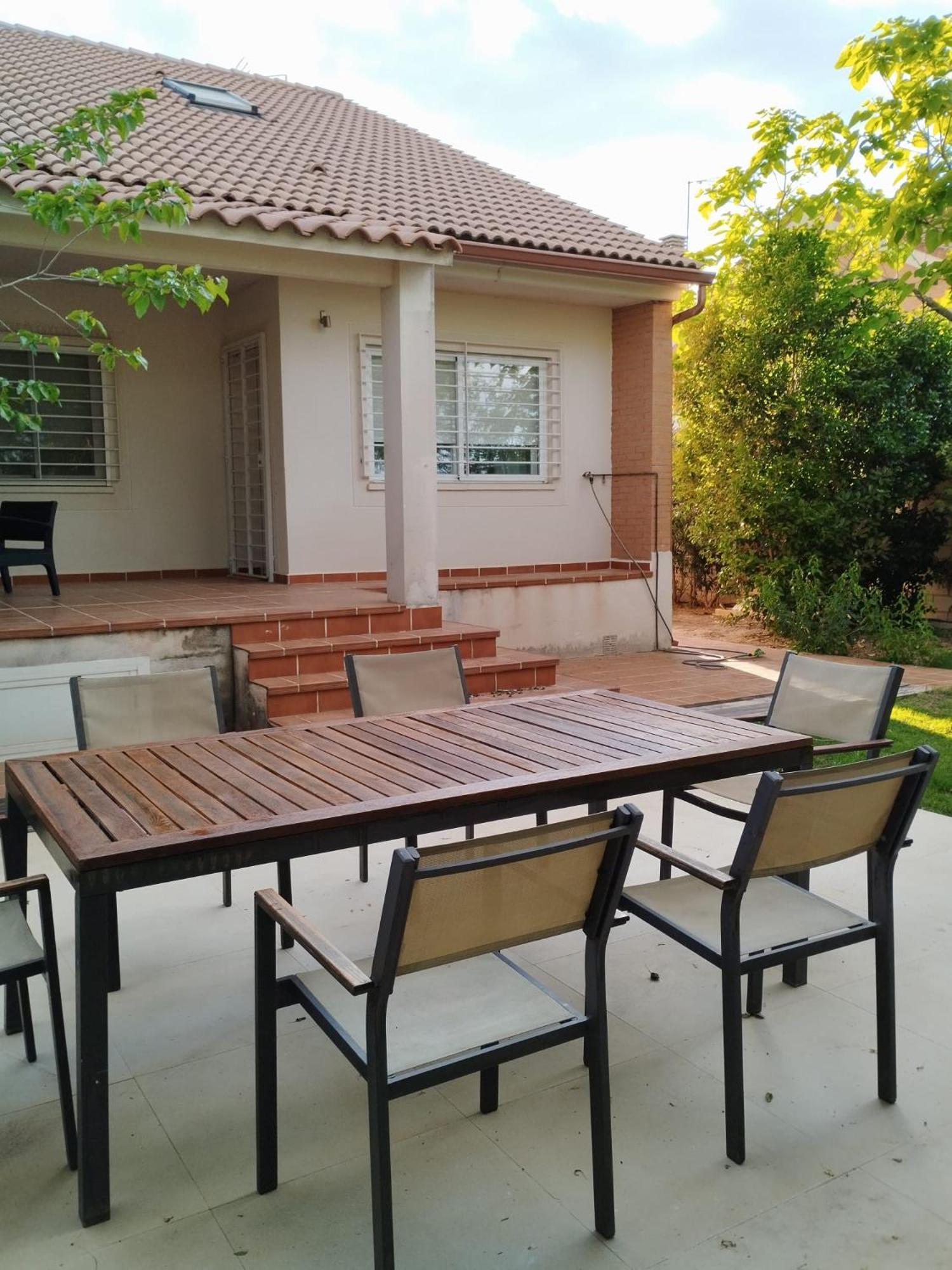 Apartment Con Jardin Puy Du Fou A 10 Min ,no Fiestas!!